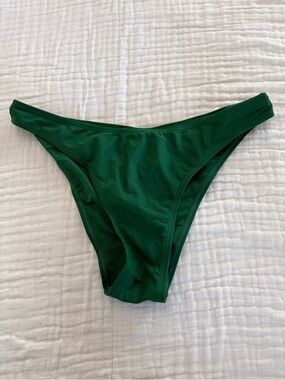 NWOT MICA Bikini Bottoms Size Medium